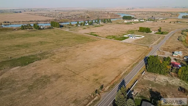 $215,000 | 650 650 North, Roberts, ID 83444