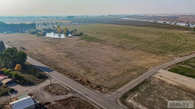 $215,000 | 650 650 North, Roberts, ID 83444