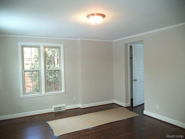46 Edgemere Road Grosse Pointe Farms, MI 48236 - Photo 17 of 27