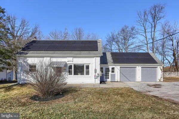 $289,900 | 4571 South Salem Church Road, Dover, PA 17315