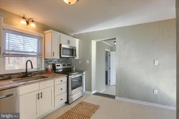 $289,900 | 4571 South Salem Church Road, Dover, PA 17315