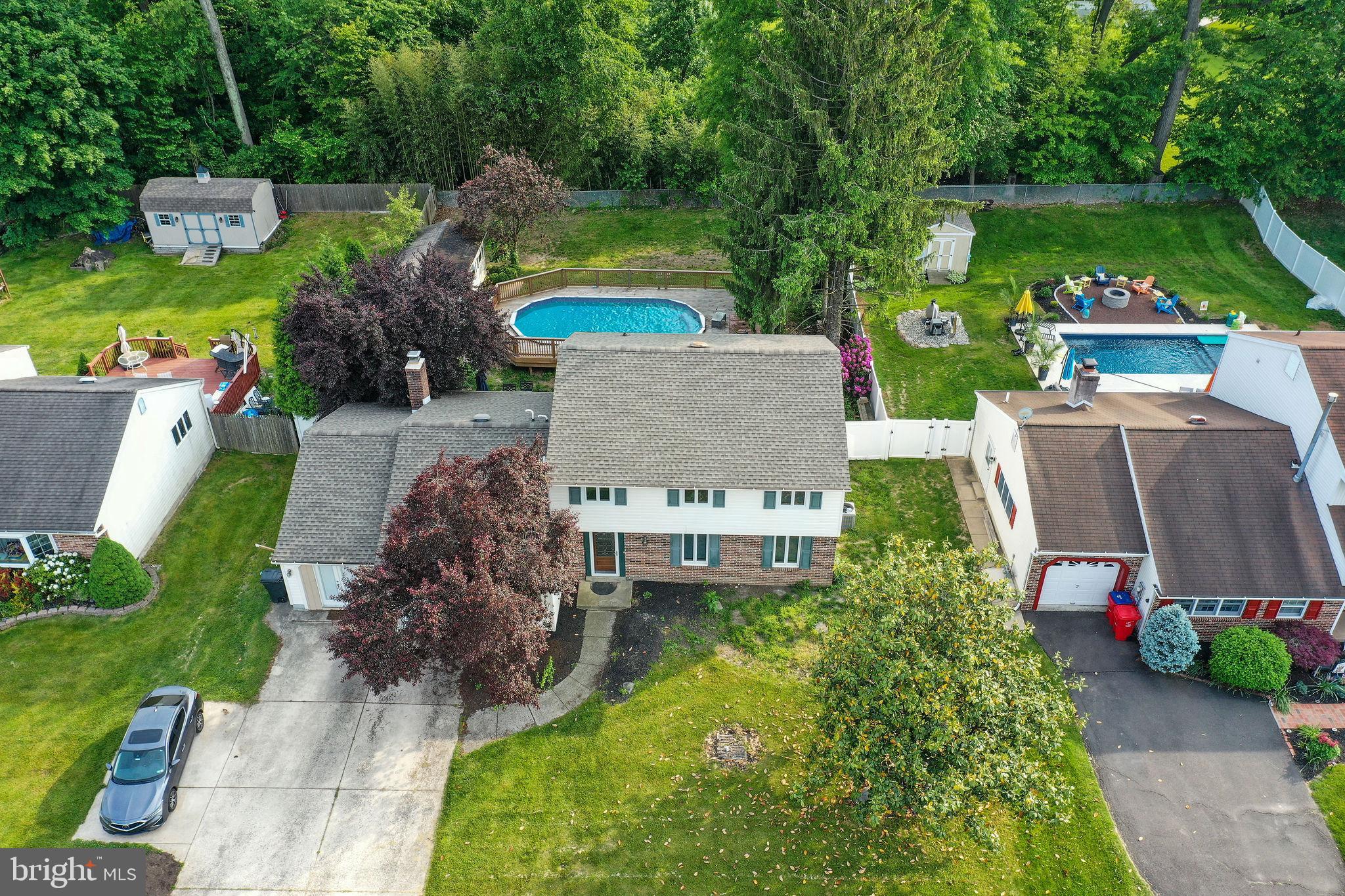 276 Magnolia Road Warminster, PA 18974 - Photo 6 of 40 Digitally Edited to show water in pool