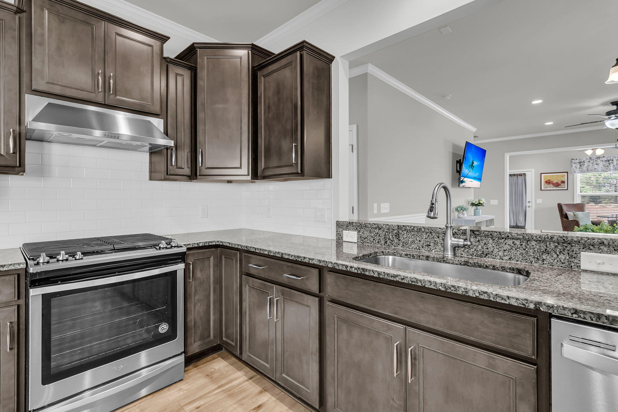 440 Switchgrass Drive Summerville, SC 29486 - Photo 7 of 49 CREM - 440 Switchgrass Dr-34