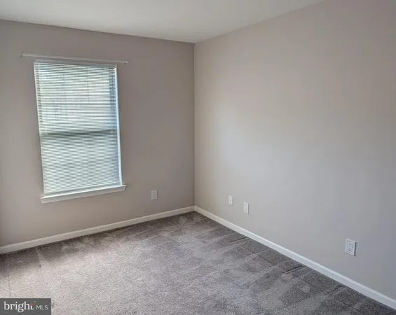 $2,300 | 12110 Green Ledge Court, Unit 202, Fairfax, VA 22033