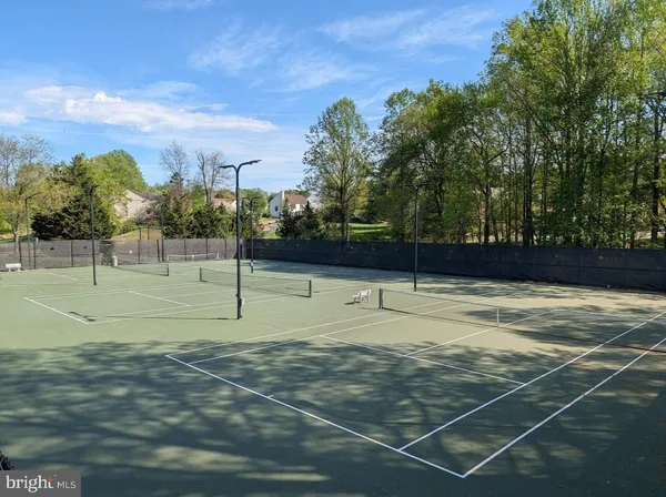 $2,300 | 12110 Green Ledge Court, Unit 202, Fairfax, VA 22033