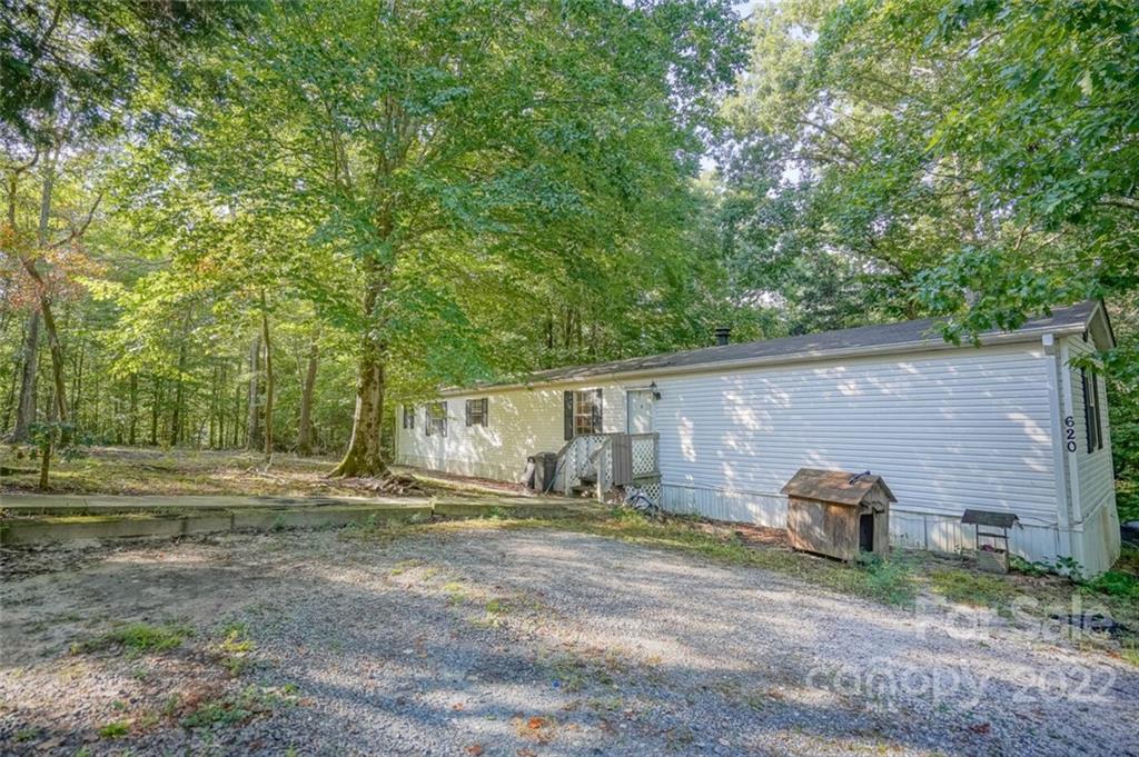 620 6 Mile Creek Road Lancaster, SC 29720 - Photo 3 of 33 Gallery Image 3