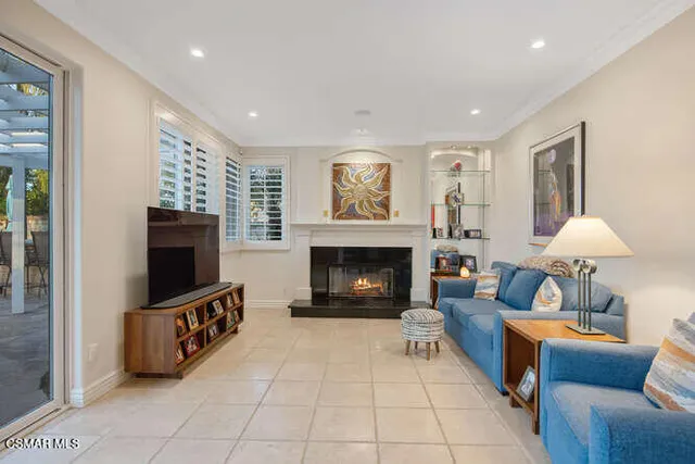 $2,195,000 | 3085 Grandoaks Drive, Westlake Village, CA 91361