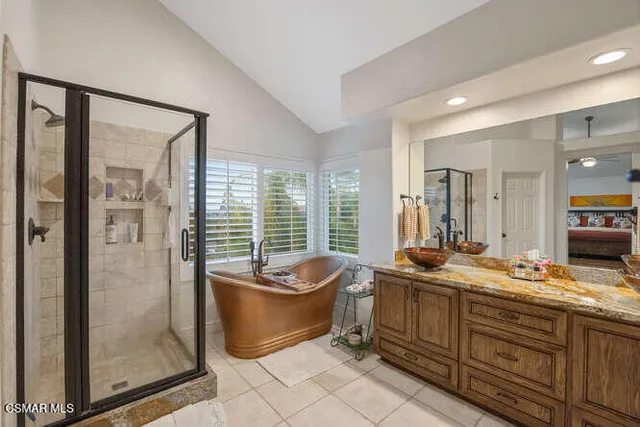 $2,195,000 | 3085 Grandoaks Drive, Westlake Village, CA 91361