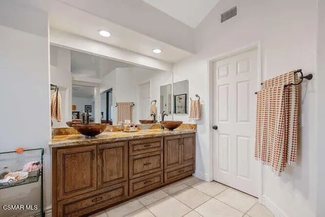 $2,195,000 | 3085 Grandoaks Drive, Westlake Village, CA 91361