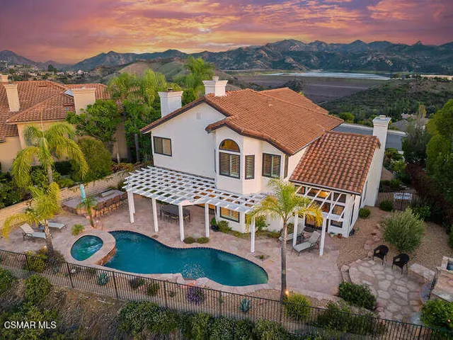 $2,195,000 | 3085 Grandoaks Drive, Westlake Village, CA 91361