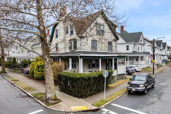 $499,900 | 201 Ocean Street, Unit 1, Lynn, MA 01902