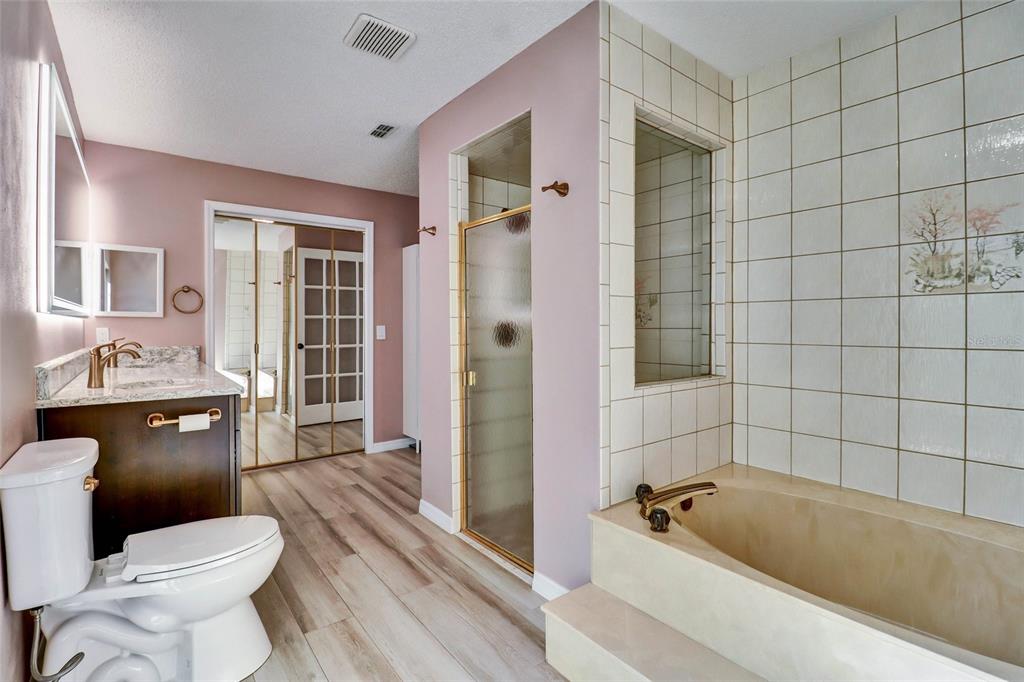 4318 Woodtree Lane Orlando, FL 32835 - Photo 15 of 48