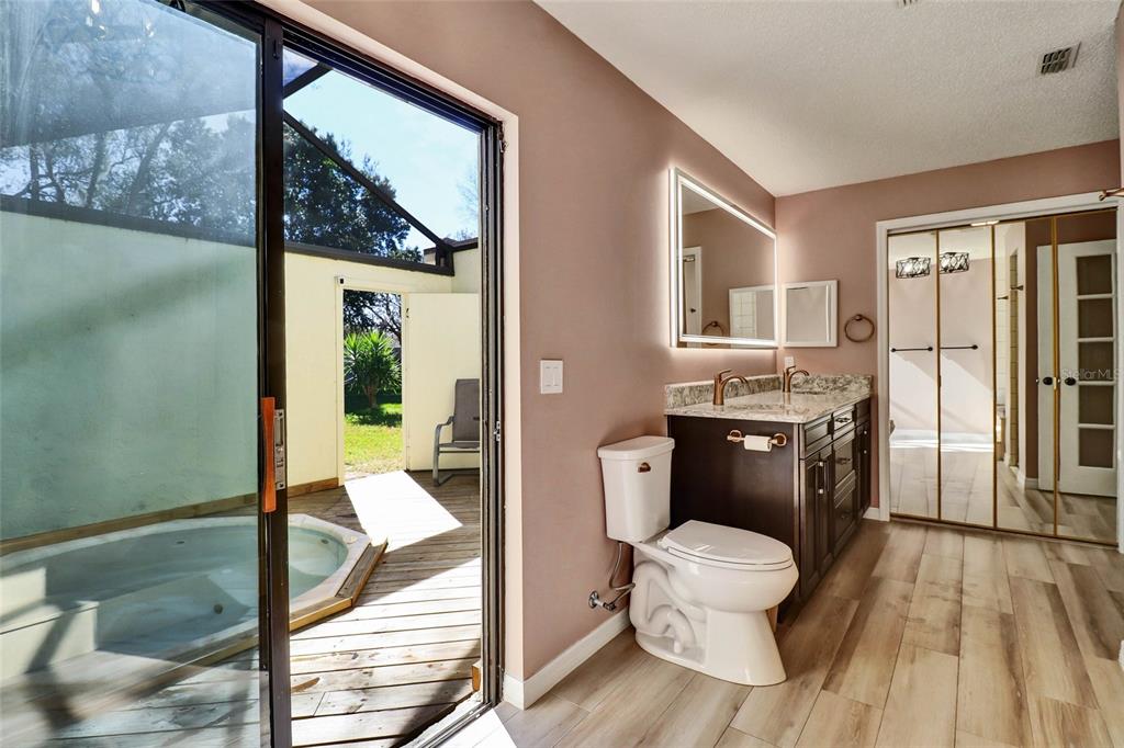 4318 Woodtree Lane Orlando, FL 32835 - Photo 16 of 48