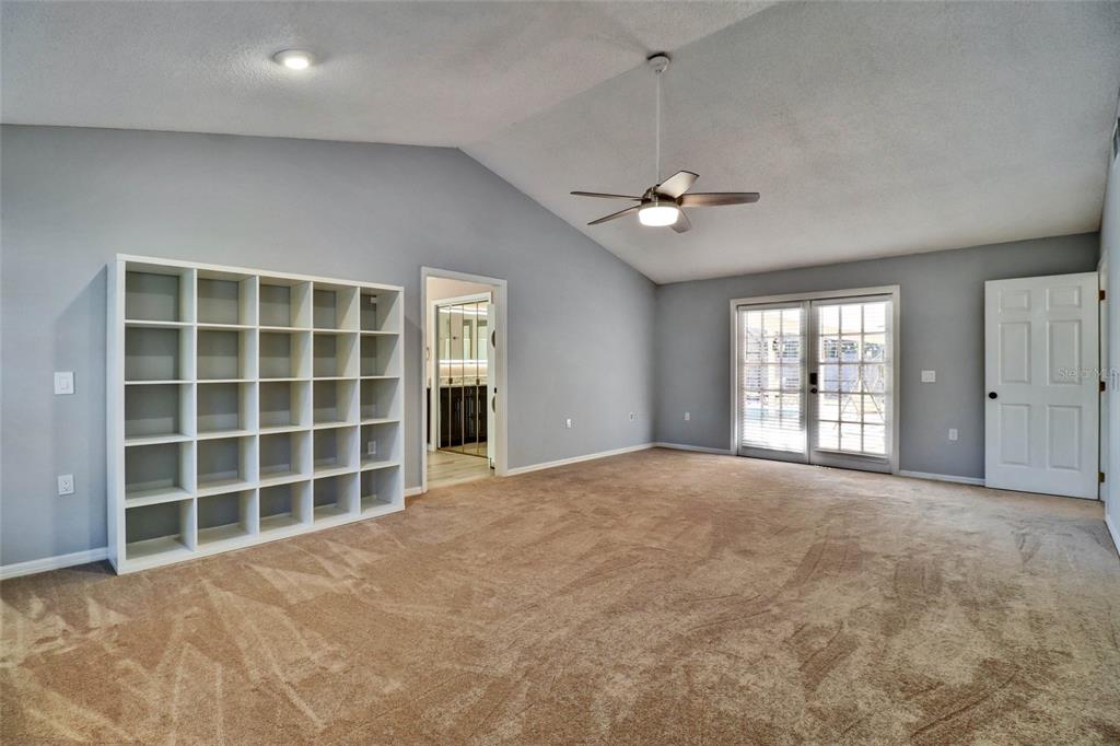 4318 Woodtree Lane Orlando, FL 32835 - Photo 17 of 61