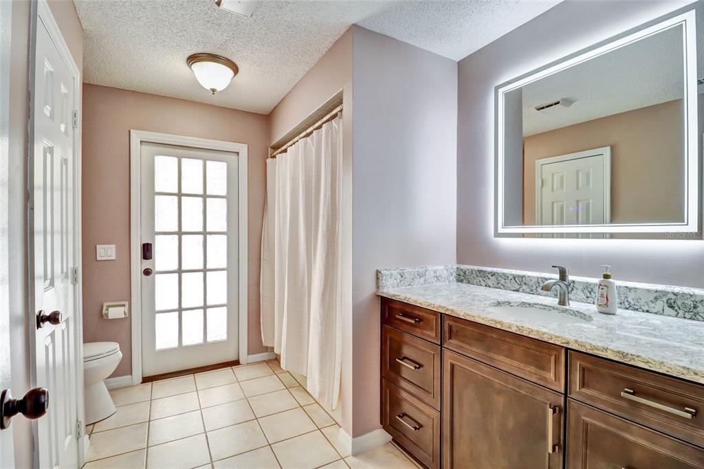 4318 Woodtree Lane Orlando, FL 32835 - Photo 20 of 48