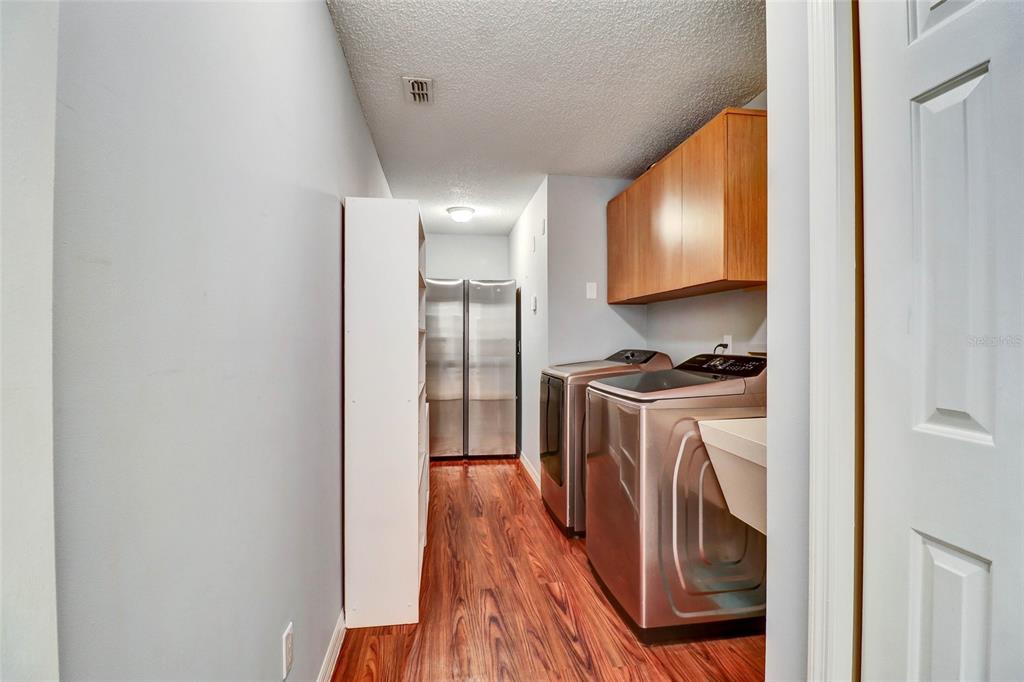 4318 Woodtree Lane Orlando, FL 32835 - Photo 28 of 48