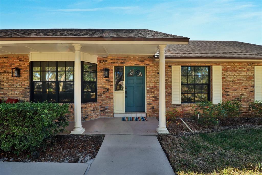 4318 Woodtree Lane Orlando, FL 32835 - Photo 3 of 48