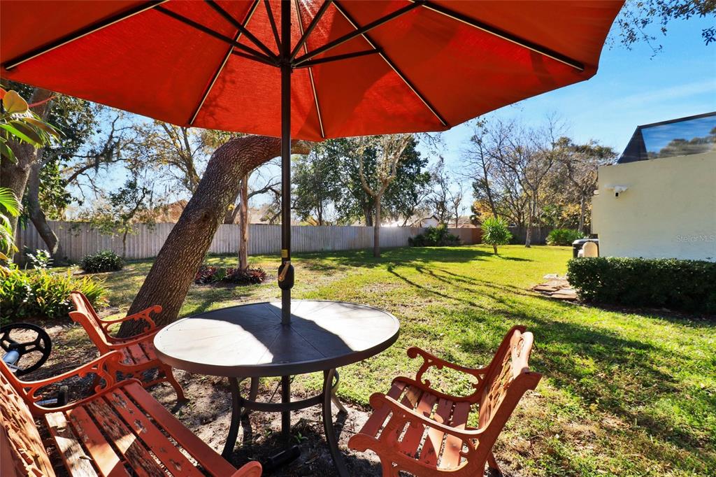 4318 Woodtree Lane Orlando, FL 32835 - Photo 34 of 48