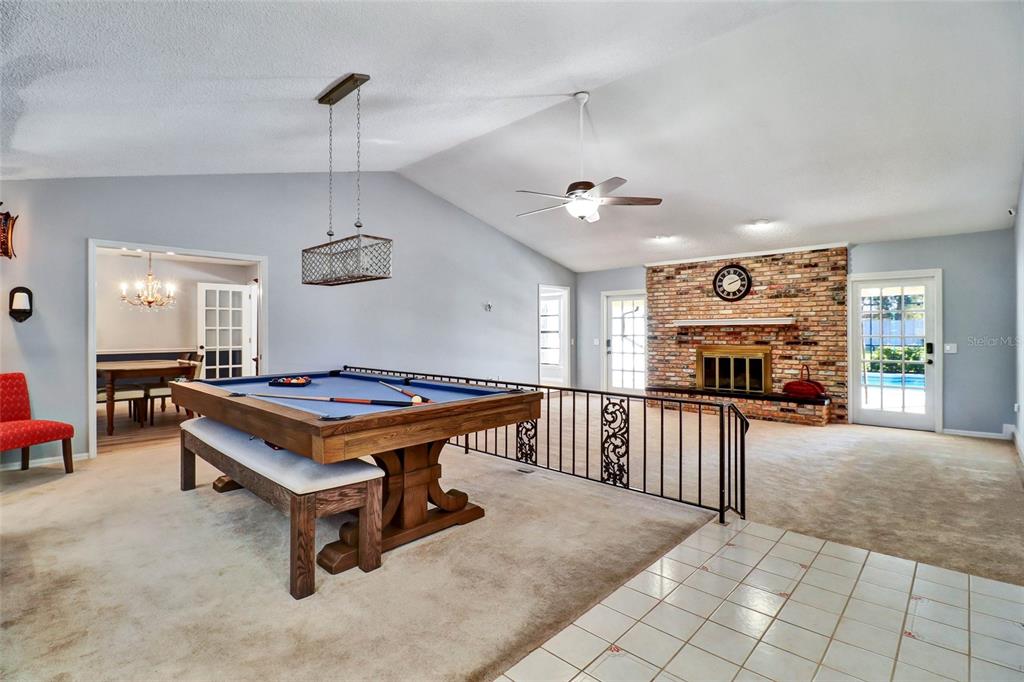 4318 Woodtree Lane Orlando, FL 32835 - Photo 4 of 48