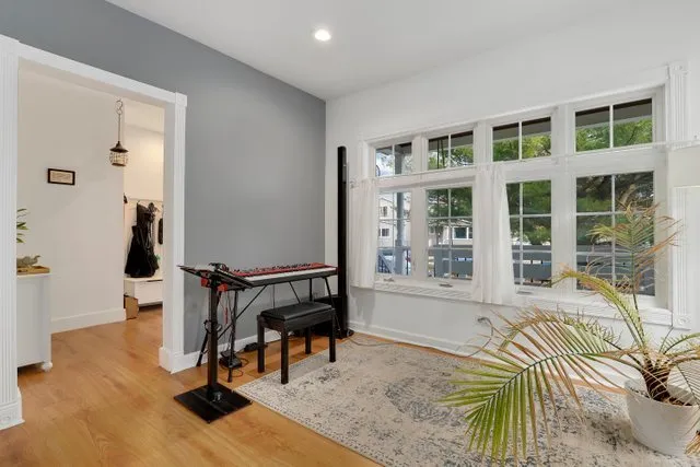 $459,900 | 5526 North Mason Avenue, Chicago, IL 60630