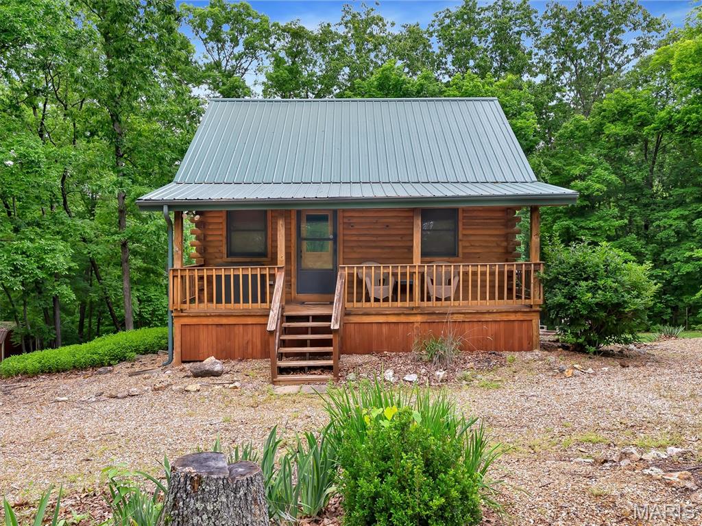 10131 Deer Run Road Bourbon, MO 65441 - Photo 2 of 47