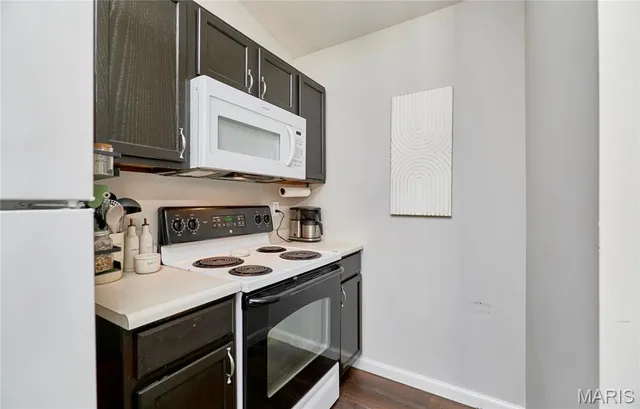 $219,900 | 101 Equestrian Drive, Winfield, MO 63389