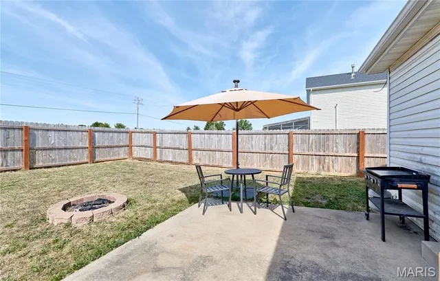 $219,900 | 101 Equestrian Drive, Winfield, MO 63389