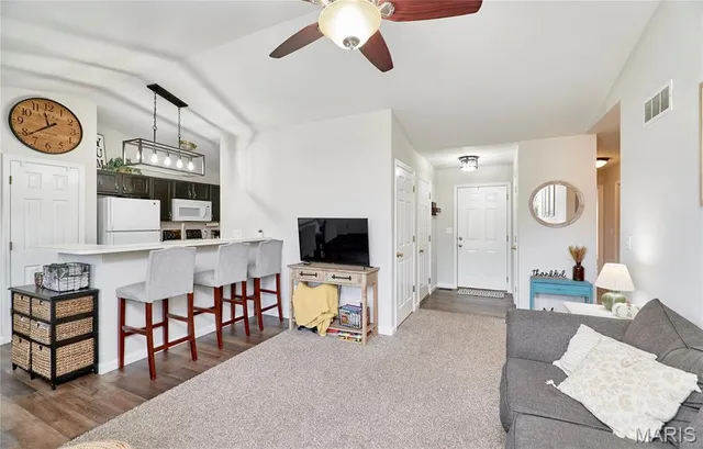 $219,900 | 101 Equestrian Drive, Winfield, MO 63389