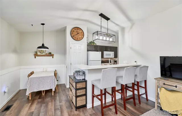 $219,900 | 101 Equestrian Drive, Winfield, MO 63389