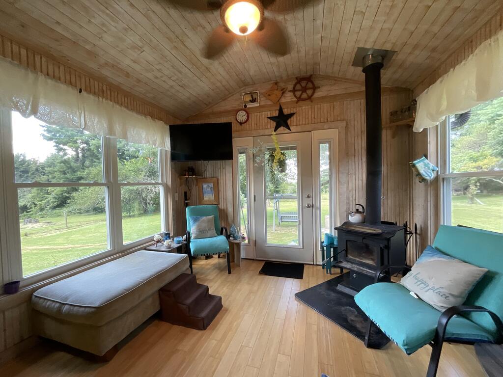 6627 Glade Valley Road Ennice, NC 28623 - Photo 39 of 65 Gallery Image 39