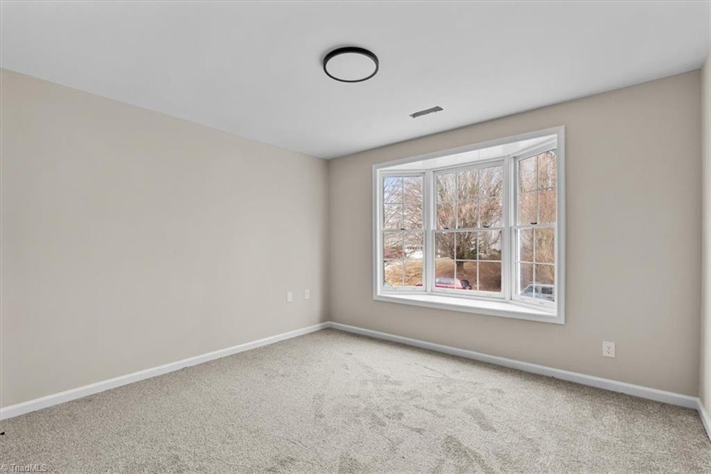 5305 Cardinal Way Greensboro, NC 27410 - Photo 28 of 33