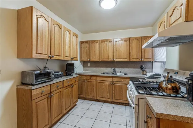 $240,000 | 144-60 Gravett Road, Unit 6F | Kew Gardens Hills