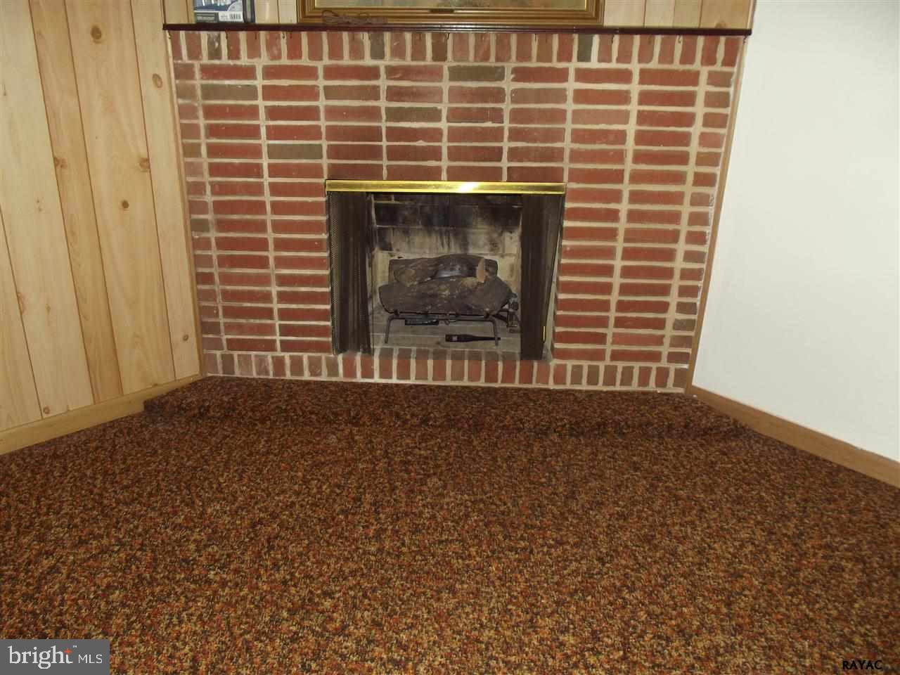 2349 Redwood Road York, PA 17408 - Photo 7 of 12