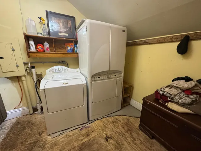 $125,000 | 117 Maple Avenue East, Frazee, MN 56544