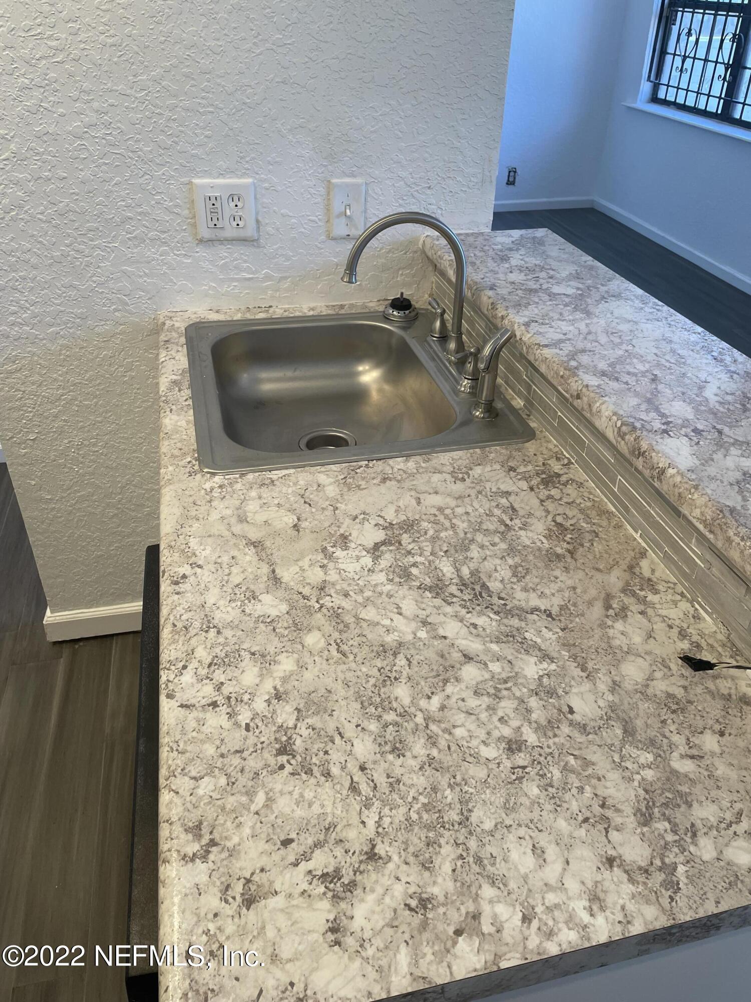 4816 Vermont Road Jacksonville, FL 32209 - Photo 8 of 14 IMG-3775