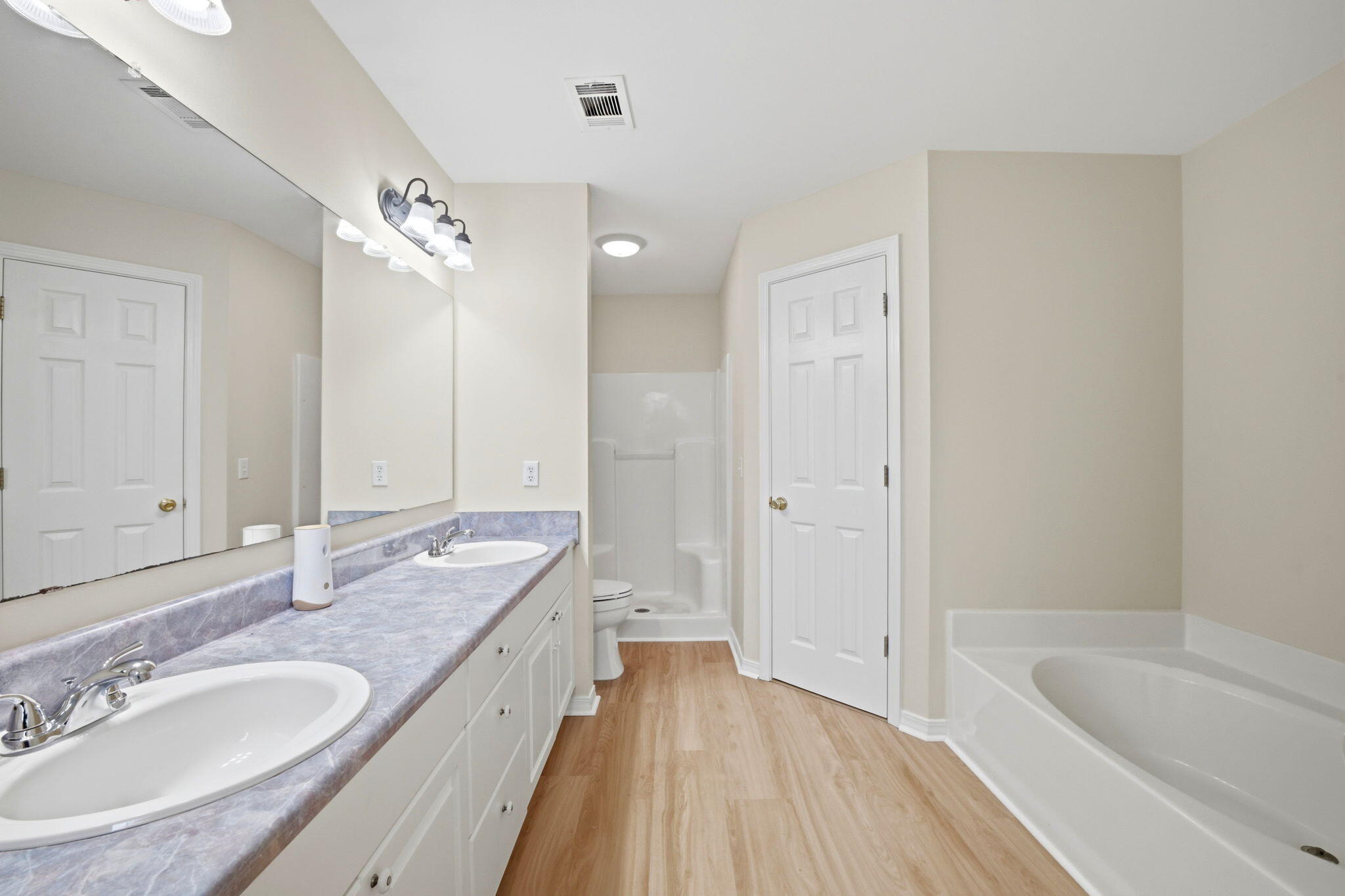 8131 Country Bay Boulevard Navarre, FL 32566 - Photo 24 of 47 26-web-or-mls-8131-country-bay-blvd