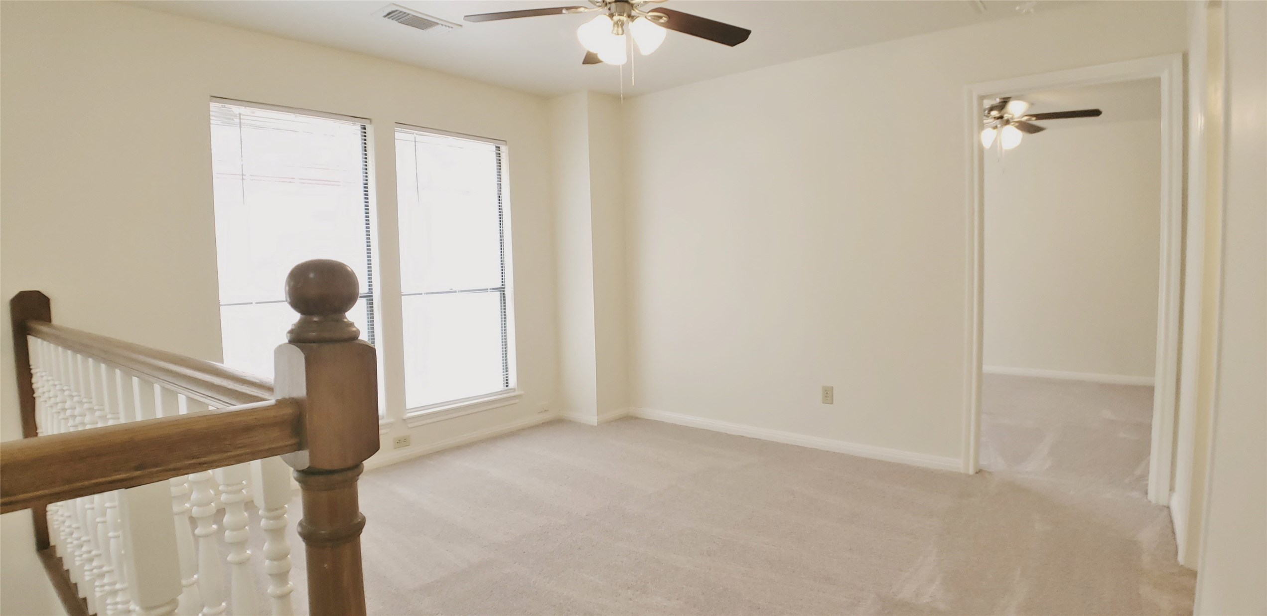 6607 Tournament Drive Houston, TX 77069 - Photo 23 of 46 a view of a livingroom with a chandelier