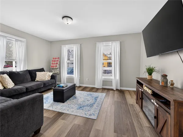 $227,000 | 33 Pearl Street, Batavia, NY 14020