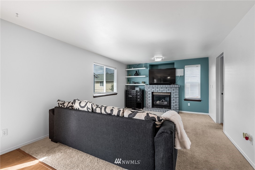 17805 112th Avenue Southeast Renton, WA 98055 - Photo 12 of 28 Gallery Image 12