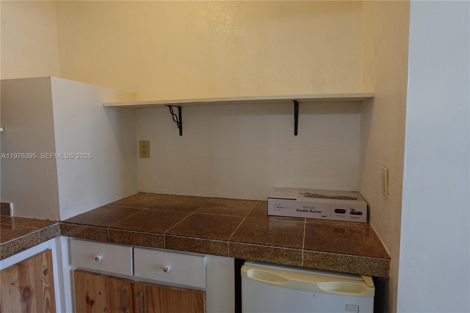 11262 Southwest 74th Street Miami, FL 33173 - Photo 13 of 19 a utility room with dryer and washer