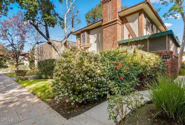 $438,000 | 536 South Euclid Avenue, Unit 4, Pasadena, CA 91101