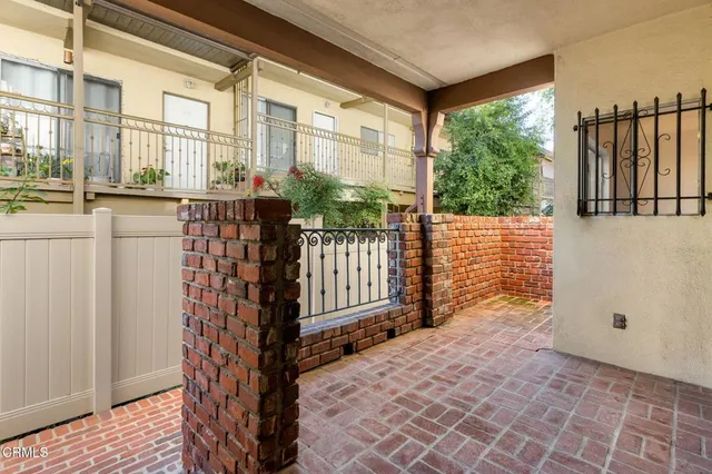 $438,000 | 536 South Euclid Avenue, Unit 4, Pasadena, CA 91101