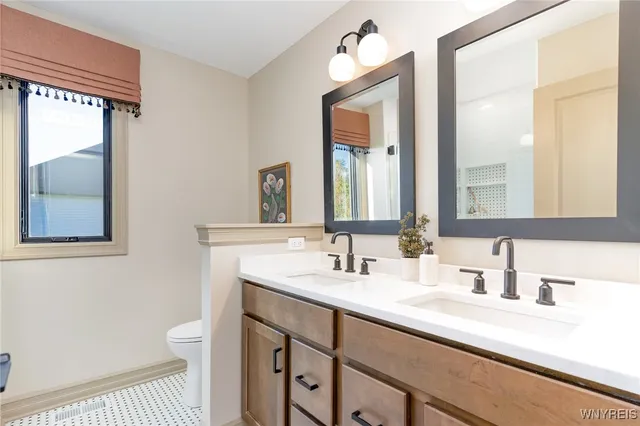 $1,392,900 | 5211 Kandefer's Trail, Buffalo, NY 14221