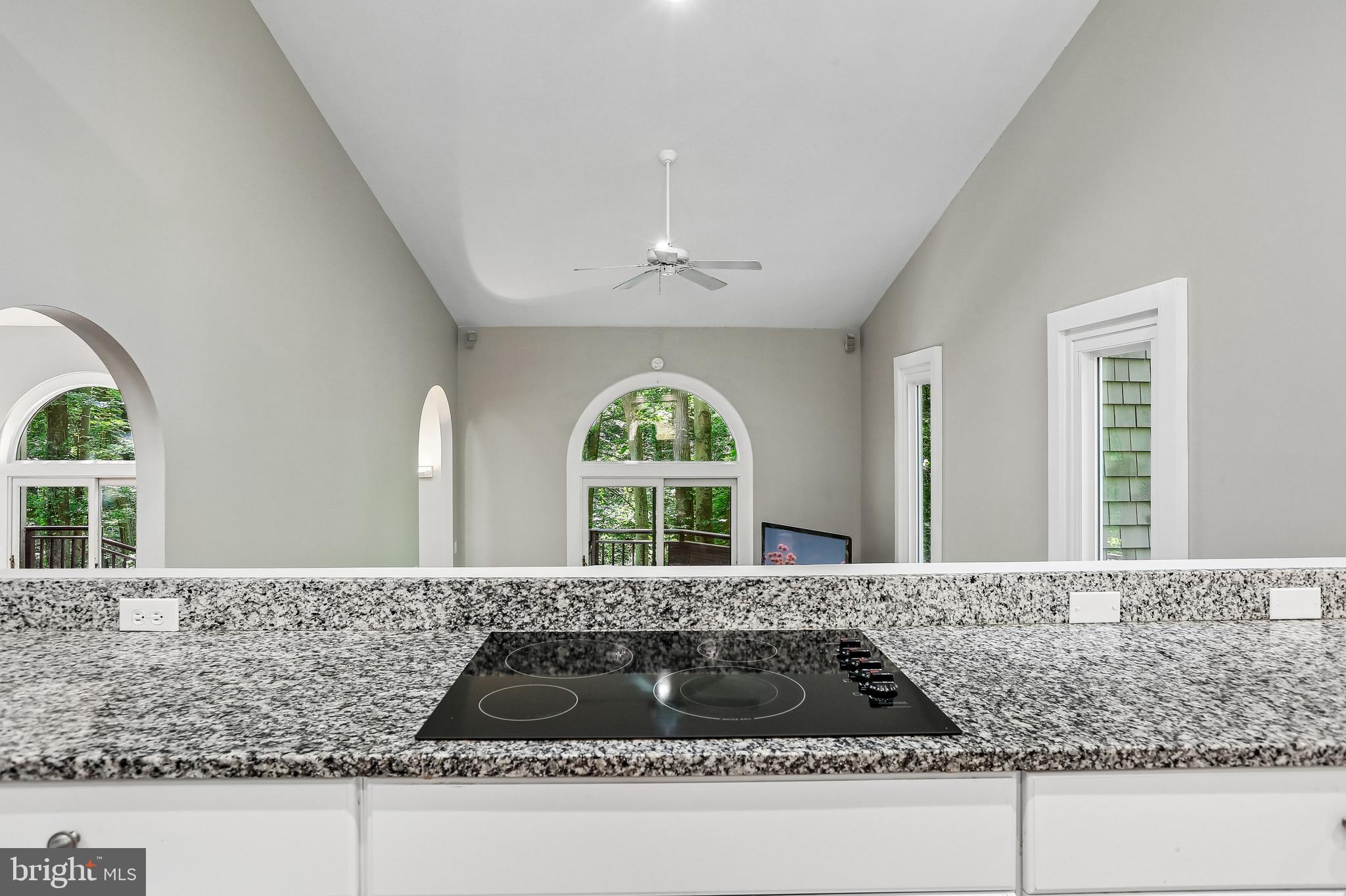 810 Governor Bridge Road Davidsonville, MD 21035 - Photo 14 of 68 Kitchen