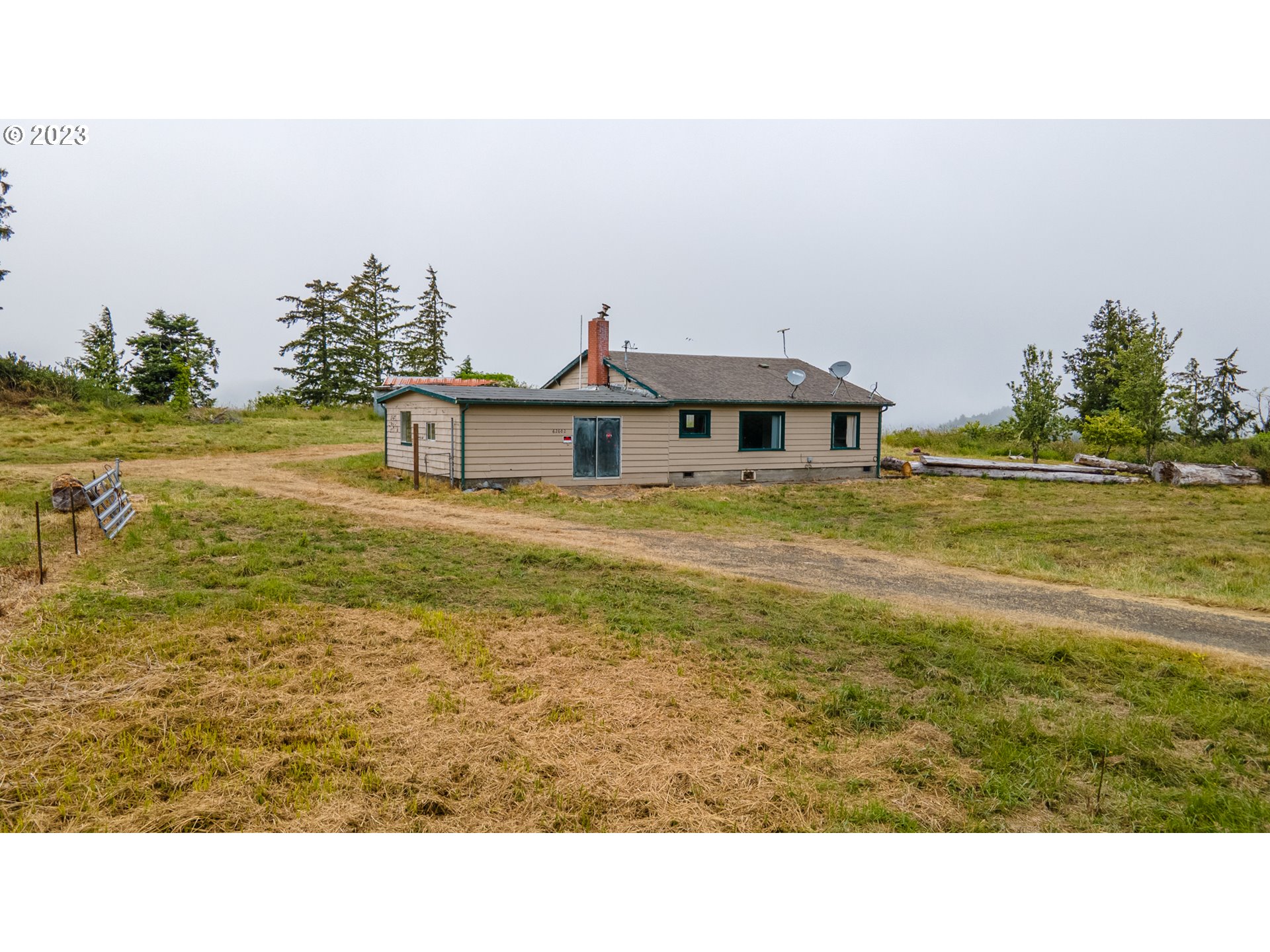 62602 Seven Devils Road Coos Bay, OR 97420 - Photo 4 of 42 Gallery Image 4