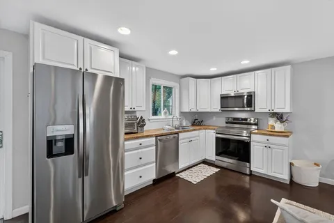 $599,900 | 26 Maplewood Avenue, Sudbury, MA 01776