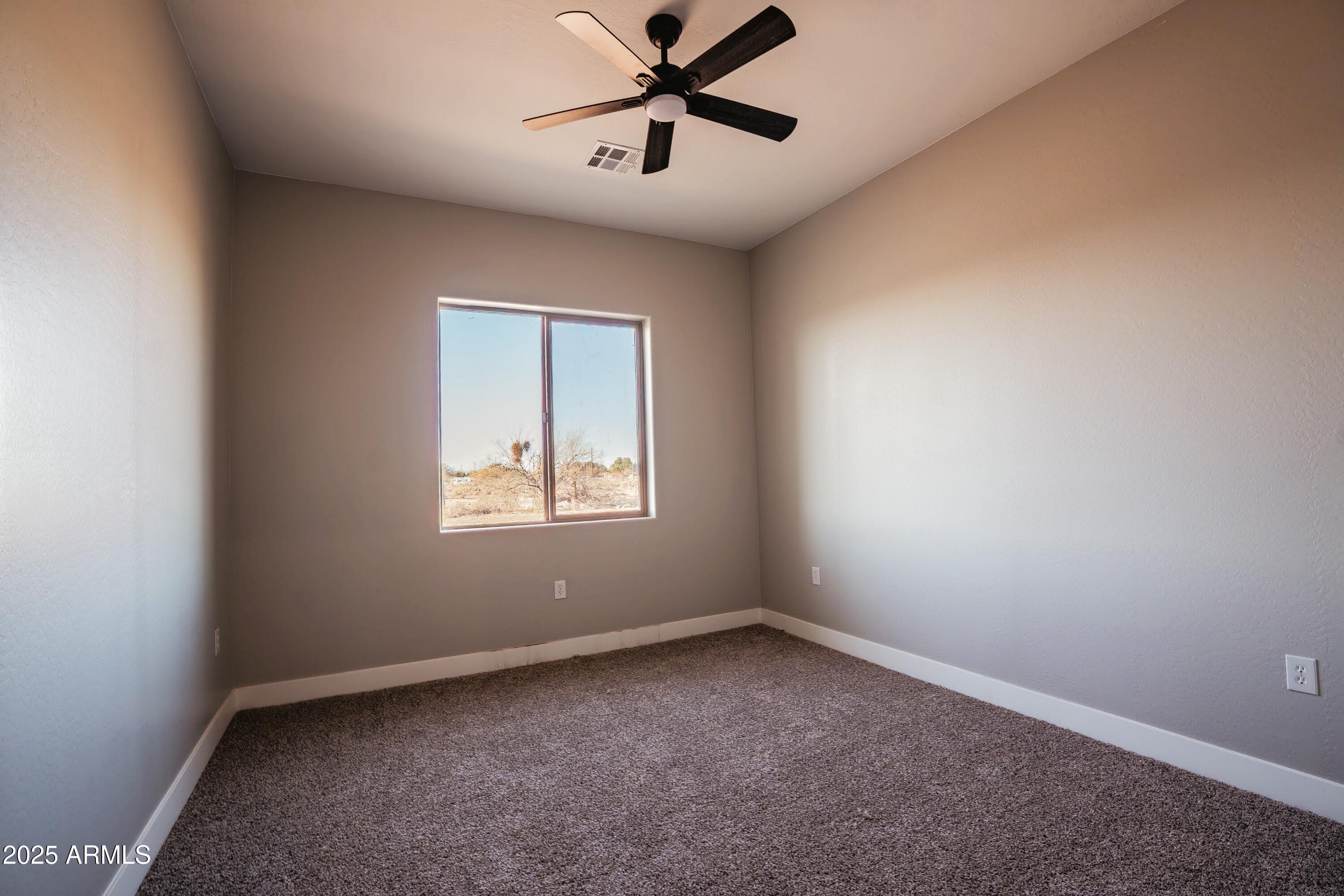 21165 West Carver Road Buckeye, AZ 85326 - Photo 25 of 38 tempImagePM0EcZ