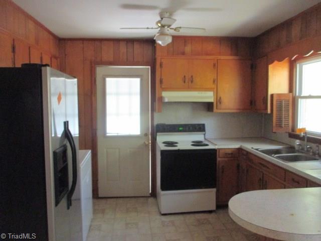 5261 Ridgeville Road Prospect Hill, NC 27314 - Photo 4 of 18