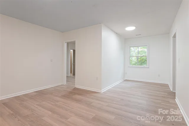 $949,000 | 1388 King Road, Pisgah Forest, NC 28768