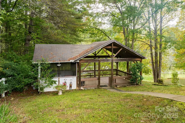$949,000 | 1388 King Road, Pisgah Forest, NC 28768